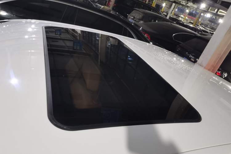 Used Mercedes-Benz E-Class 2014 E 260 L Sport Edition
