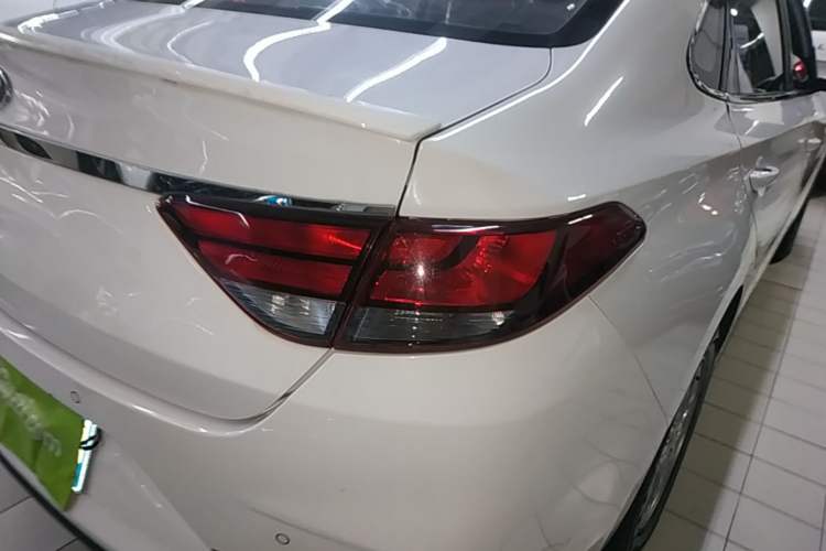 Used Hyundai Celesta 2020 1.6L Automatic GL Enjoyable Edition