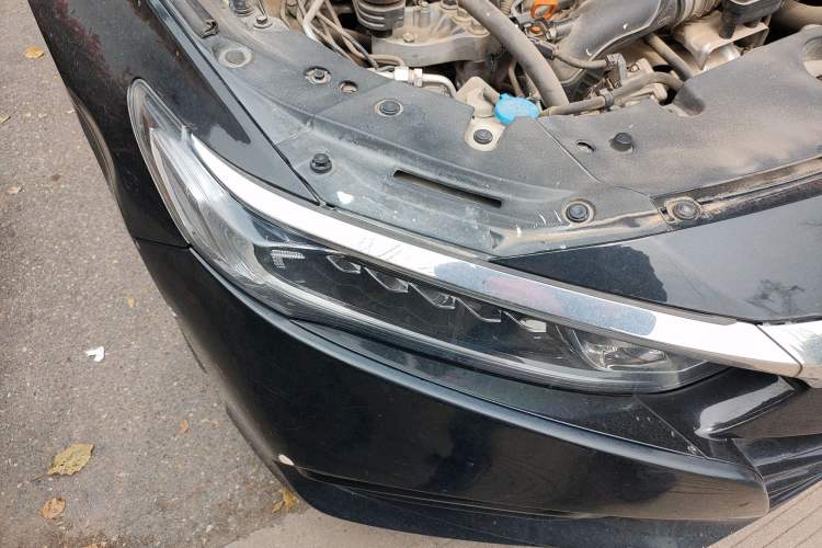 Used Honda Accord 2018 260TURBO Elite Edition China VI Right Front Headlight