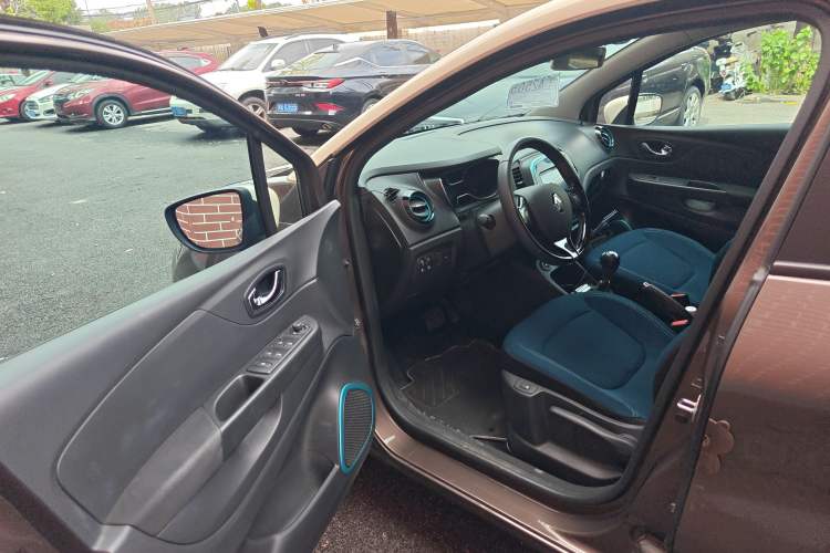 Used Renault Captur 2015 1.2T Automatic Comfort First Edition