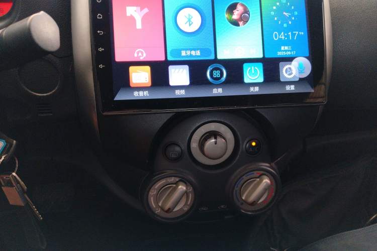 Used Nissan Sunny 2011 1.5XE CVT Comfort Edition Audio And AC Panel