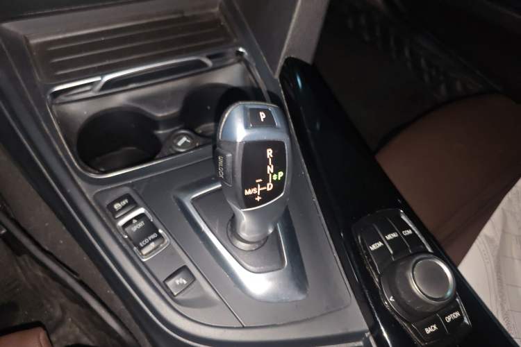 Used BMW 3 Series 2018 320Li Fashion Model
