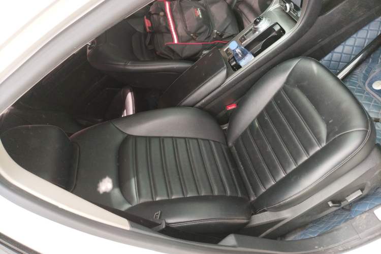 Used Ford Mondeo 2020 EcoBoost 180 Stylish Model Right Front Seat