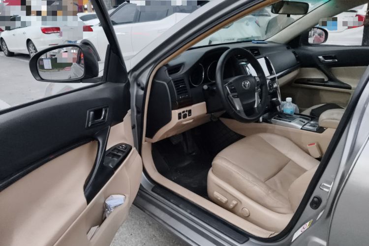 Used Toyota Reiz 2010 2.5V Fengdu Elite Edition Driver Seat