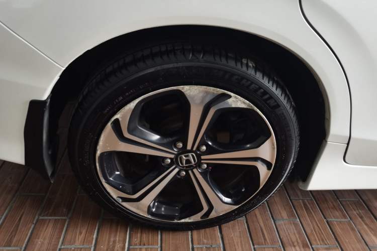 Used Honda Jade 2017 210 TURBO CVT Luxury Edition 5 Seats Exterior 8