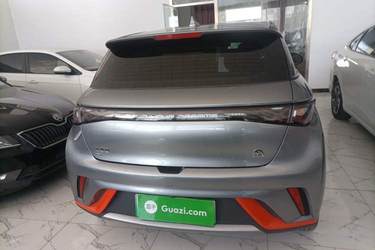 Used BYD Dolphin 2021 405 km Fashion Edition
