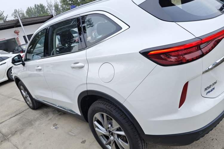 Used Haval H6 New Energy 2023 DHT-PHEV 110KM Long-Range Edition
