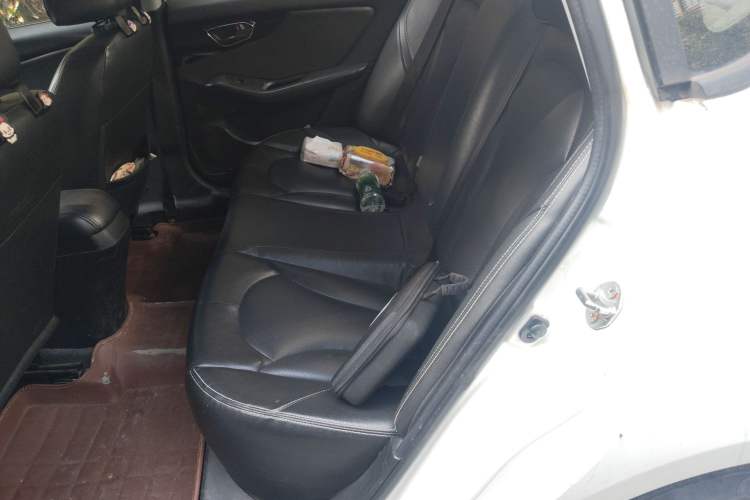 Used Soueast V5 Lingzhi 2015 Plus 1.5L Manual Smart Edition Left Rear Seat