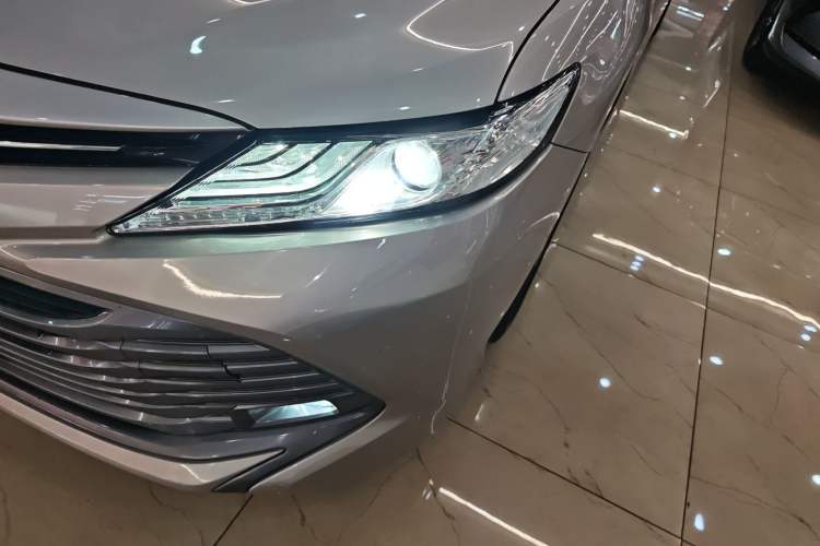 Used Toyota Camry 2019 2.5G Luxury Edition China VI Standard
