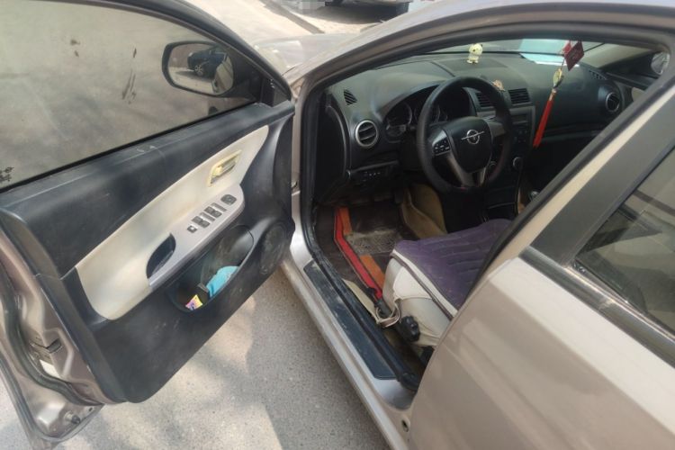 Used Haima Fumei 2012 Sedan 1.6L Manual Fashion Edition