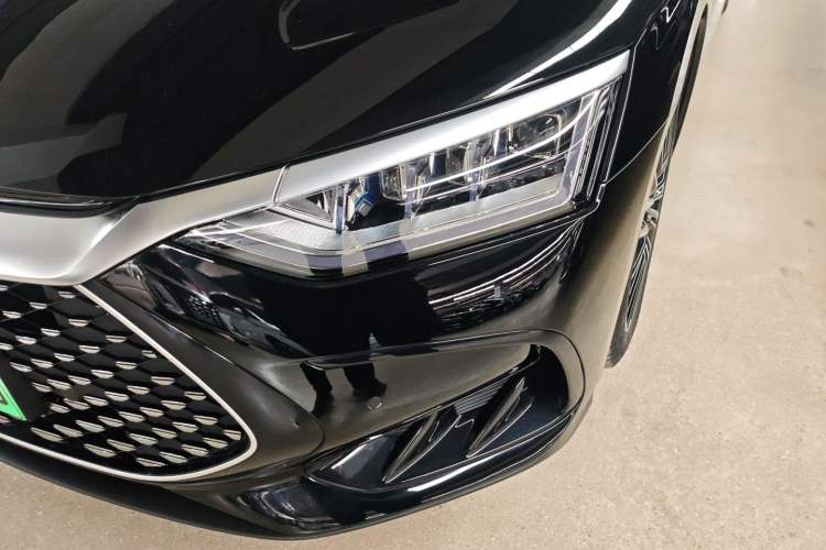 Used BYD Han 2023 DM-i Champion Edition 121KM Prestige Model
