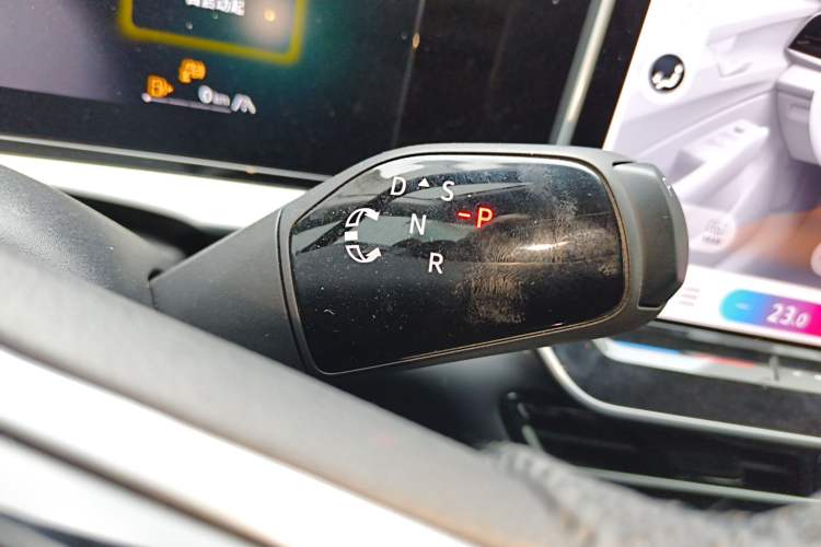 Used Volkswagen Passat 2025 Pro 380TSI Dragon Supreme Edition