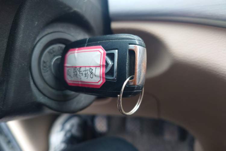 Used Baojun 730 2016 1.5L Manual Comfort Version 7 Seats China V Emission Standard
