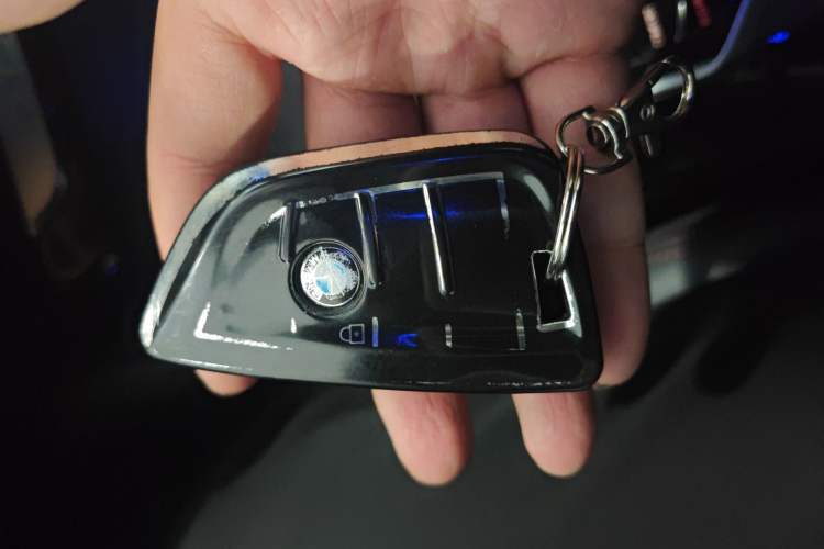 Used BMW X4 2019 xDrive25i M Sport Package Vehicle Key