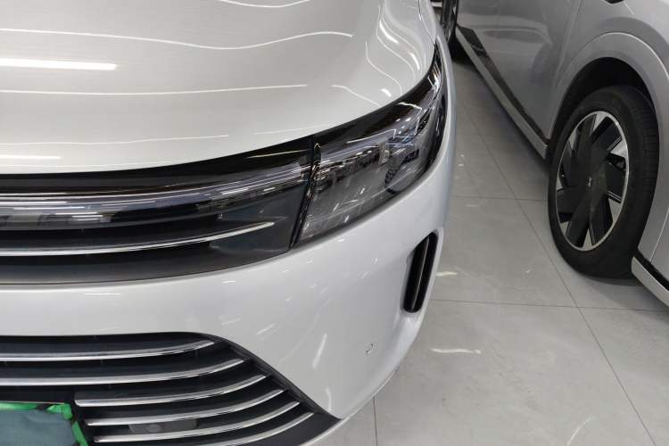 Used Hima AITO M7 2024 1.5T Rear-Drive Plus Version 5 Seats
