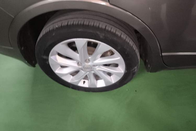 Used Buick Envision 2017 28T All-Wheel-Drive Versatile Sport Flagship Edition