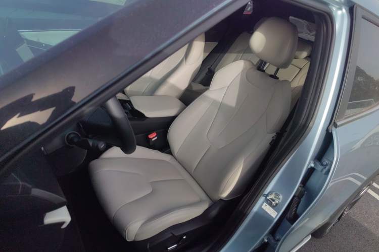 Used Geely Auto Emgrand X7 Sport 2023 Boyue COOL 1.5TD ZhiZun Edition