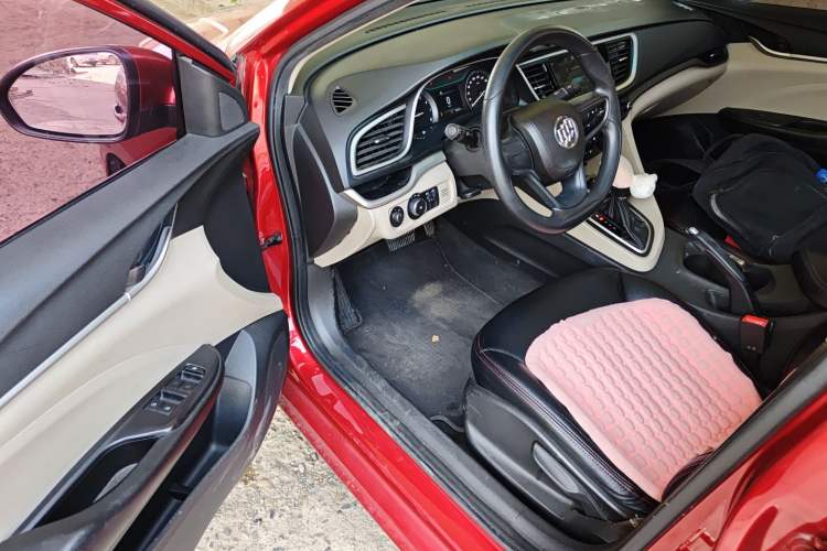 Used Buick GT 2015 15N Automatic Elite Version Driver Seat