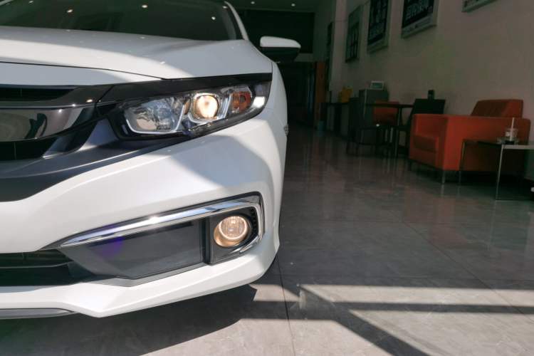 Used Honda Civic 2019 220TURBO CVT Dynamic Edition China VI Left Front Headlight