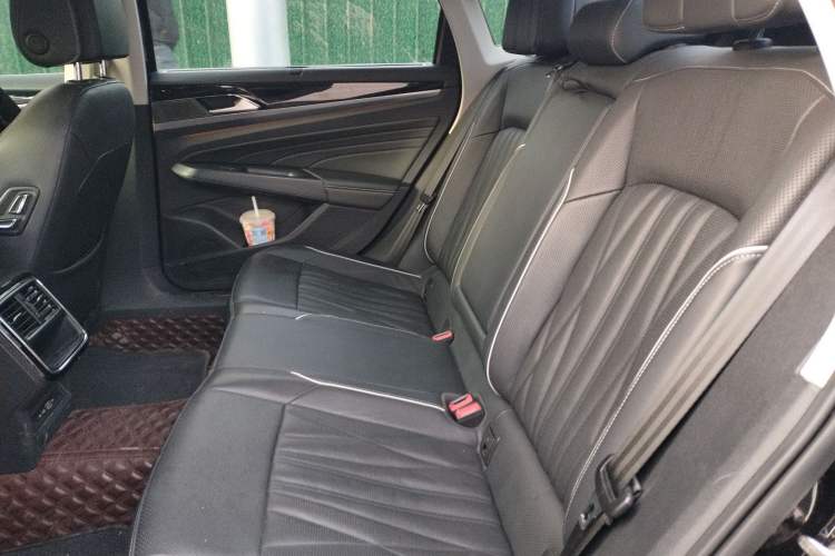 Used Volkswagen Passat 2022 330TSI Luxury Edition Left Rear Seat