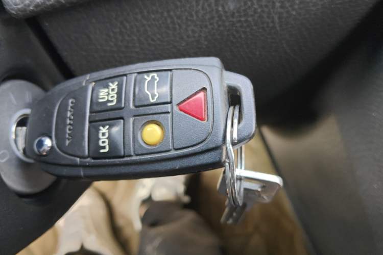 Used Volvo XC90 2013 2.5T T5 Luxury Upgrade Edition