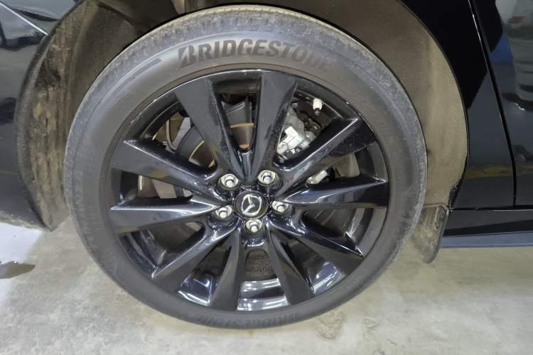 Used Mazda Mazda 3 Axela 2022 2.0L Automatic Premium Black Obsidian Edition