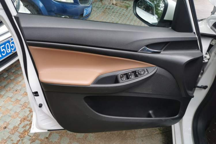 Used Buick GL6 2021 323T Mild Hybrid Connect Luxury Model Interior 7