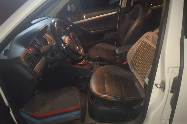 Used Volkswagen Gran Lavida 2017 180TSI DSG Comfort Edition Left Front Seat