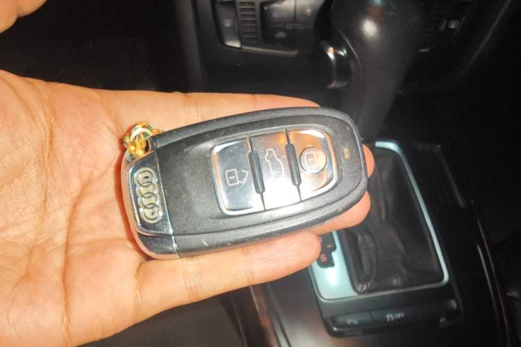 Used Audi A4L 2010 2.0 TFSI Technology Edition
