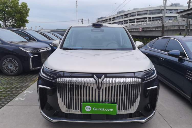Used VOYAH Dream 2025 PHEV Four-Wheel-Drive Flagship Version – Qiankun Edition Front