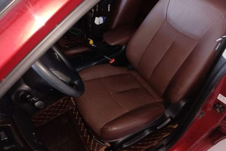 Used Nissan Tiida 2013 1.6L CVT Cool Cafe Edition Left Front Seat