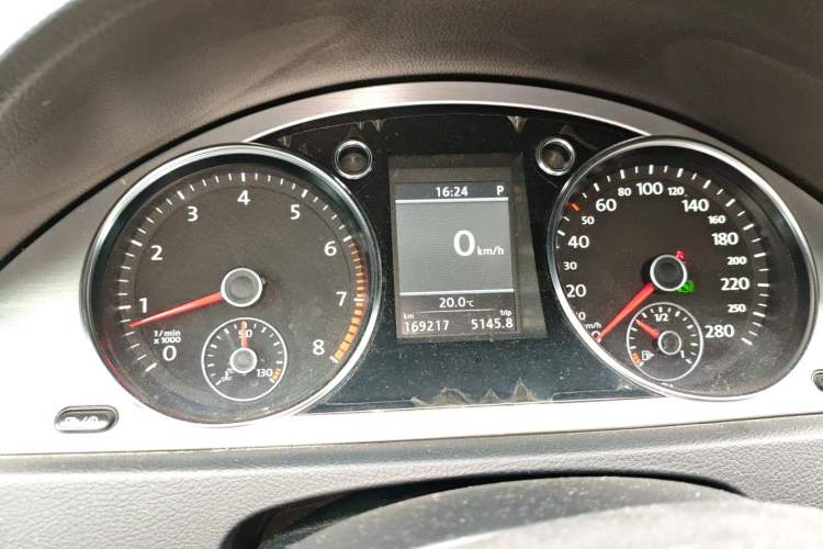 Used Volkswagen FAW-Volkswagen CC 2012 1.8TSI Luxury Model
