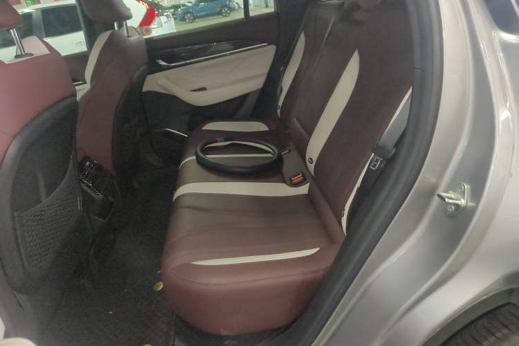 Used Geely Auto Monjaro L 2024 2.0TD High-Power Automatic Two-Wheel Drive Yunqi Version
