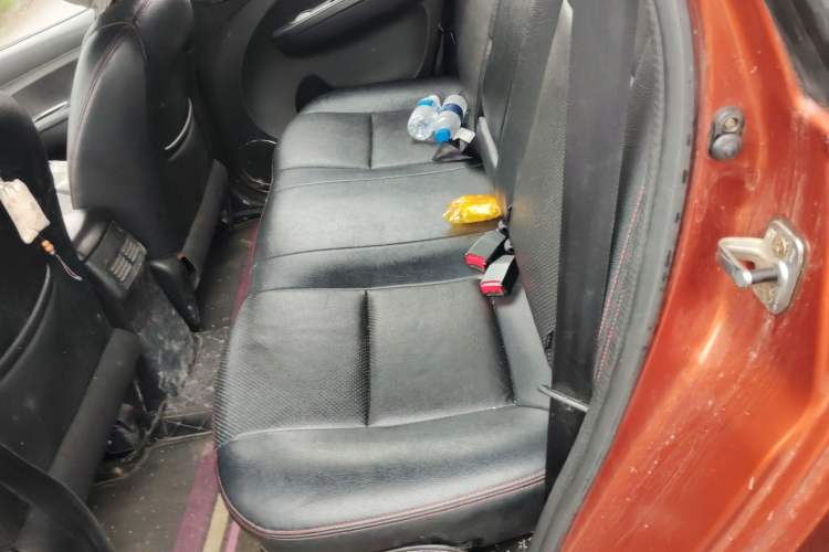 Used FORTHING Joyear X5 2013 1.6L Manual Luxury Model China IV Standard Left Rear Seat