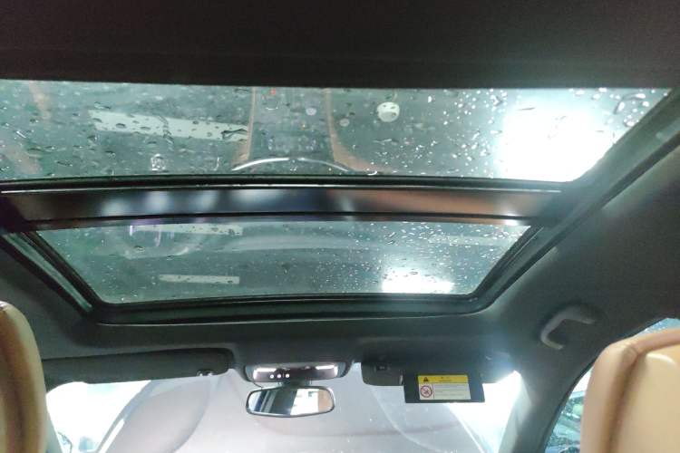 Used Buick LaCrosse 2016 20T Elite Edition Headliner