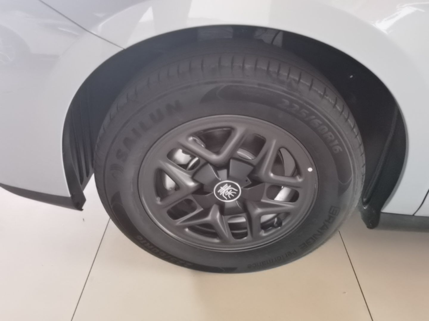 BYD Qin PLUS 2026 DM-i 128KM Progressive Model — снимка 10
