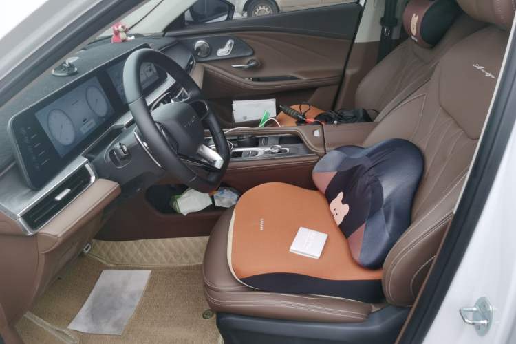 Used Chery Arrizo 8 2023 High-Performance Edition 2.0T DCT Powerfully Equipped
