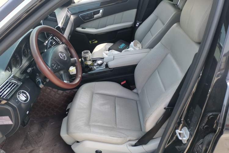 Used Mercedes-Benz E-Class 2012 E 300 L Fashion Model
