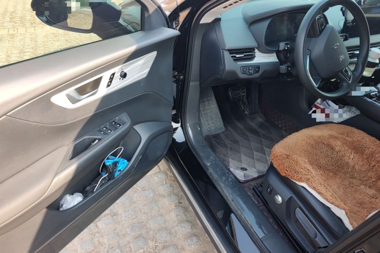 Used Hongqi E-QM5 2023 620km PLUS
