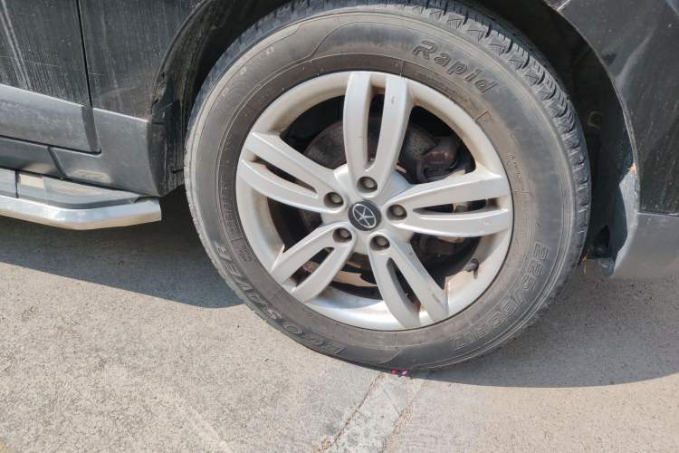 Used JAC Group Refine S5 2013 2.0T Manual New Edition
