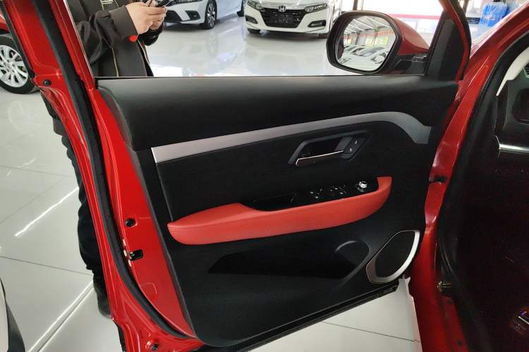 Used Haval H2s 2018 Red-Label 1.5T Dual-Clutch Elite Model