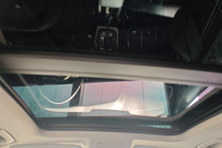 Used Audi A4 2014 40 TFSI allroad quattro plus version Headliner