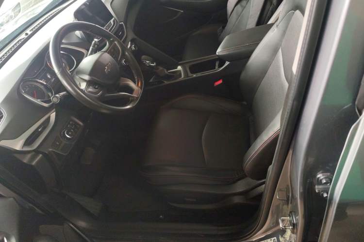 Used Chevrolet Orlando 2019 Redline 530T Automatic Enjoyment Version (5+2 Seating) China VI