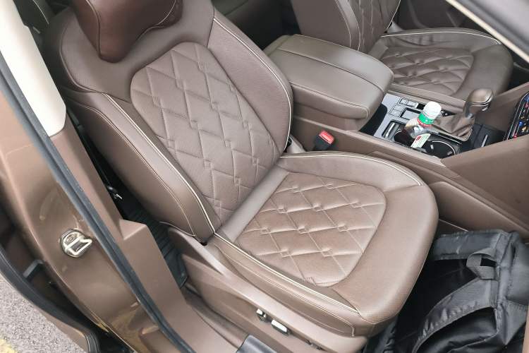 Used Volkswagen Viloran 2020 380TSI Prestige Edition Right Front Seat