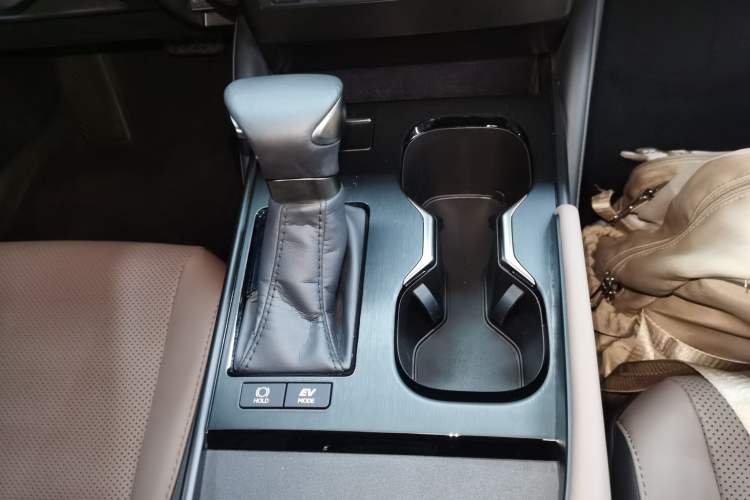 Used Lexus ES 2022 300h Excellence Edition