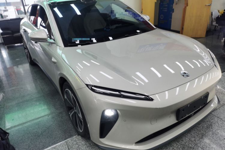 Used Nio ET5T 2023 75 kWh Touring Front Right 45 Deg
