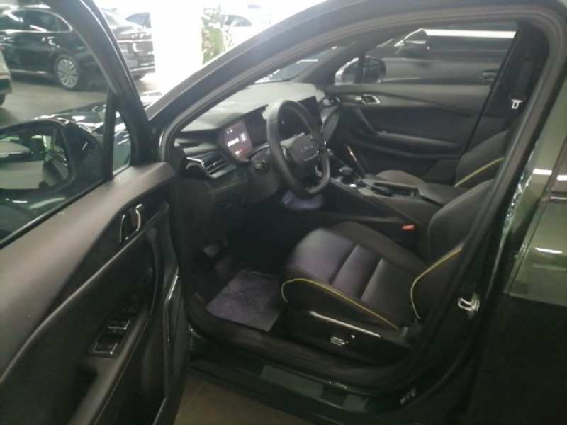 Used Lynk & Co 06 EM-P 2023 1.5T Remix PHEV Hero — 15