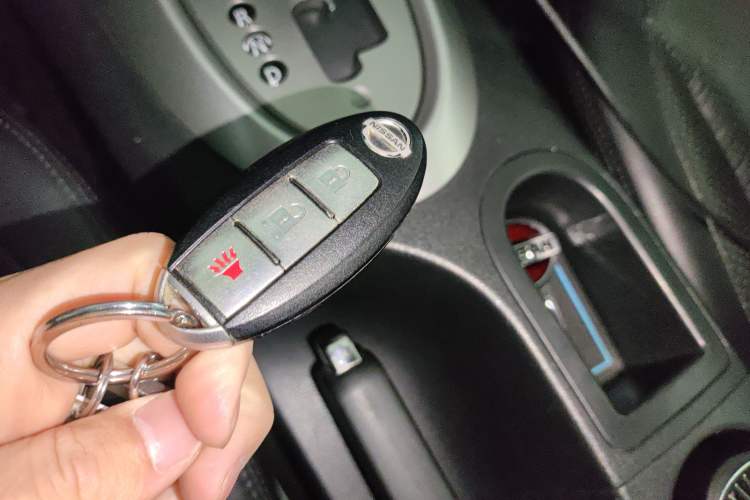 Used Nissan Qashqai 2011 2.0 XV Lea CVT 2WD
