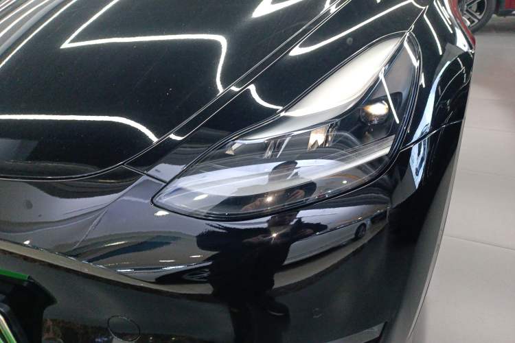 Used Tesla Model Y 2021 Standard Range Rear-Wheel Drive Version