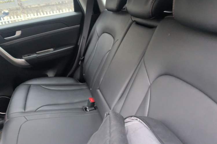 Used Haval H6 2015 Sport Edition 1.5T Automatic Two-Wheel Drive Luxury Model
